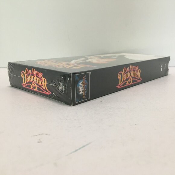 Coal Miners Daughter Sealed VHS 1992 Sissy Spacek Tommy Lee Jones MCA Universal - Picture 7 of 7